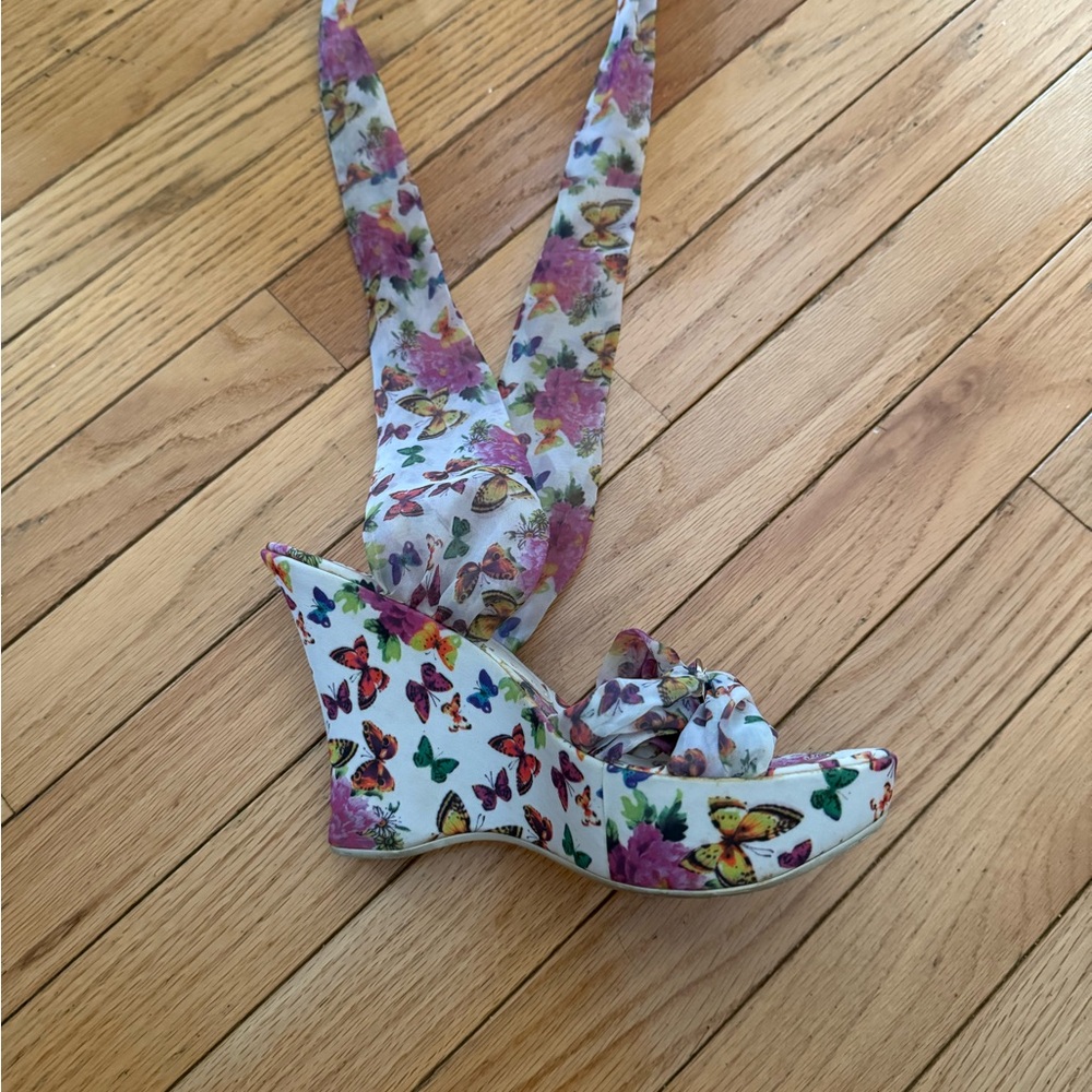 Floral Butterfly Wedge Sandals